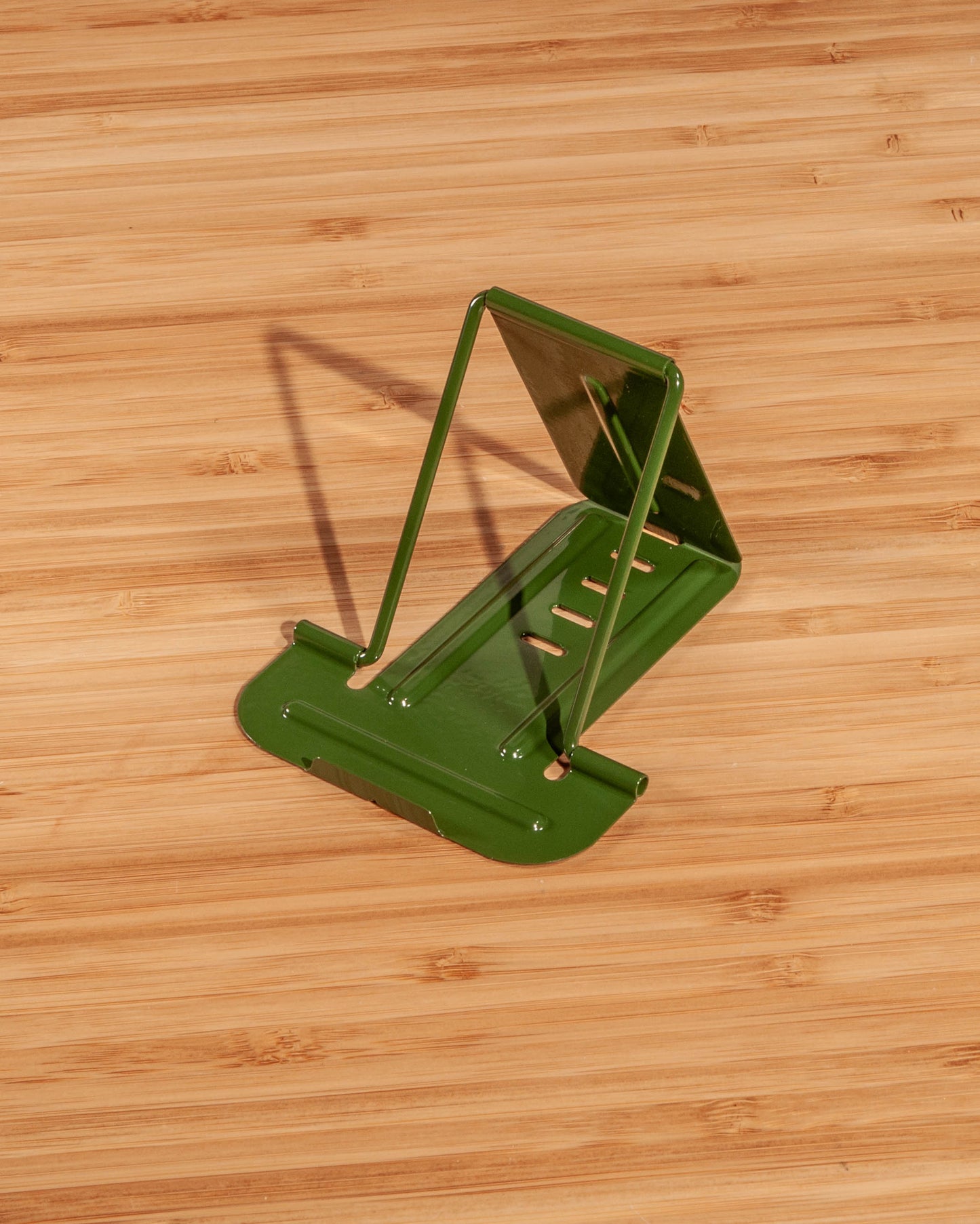 Hightide Metal Gadget Stand