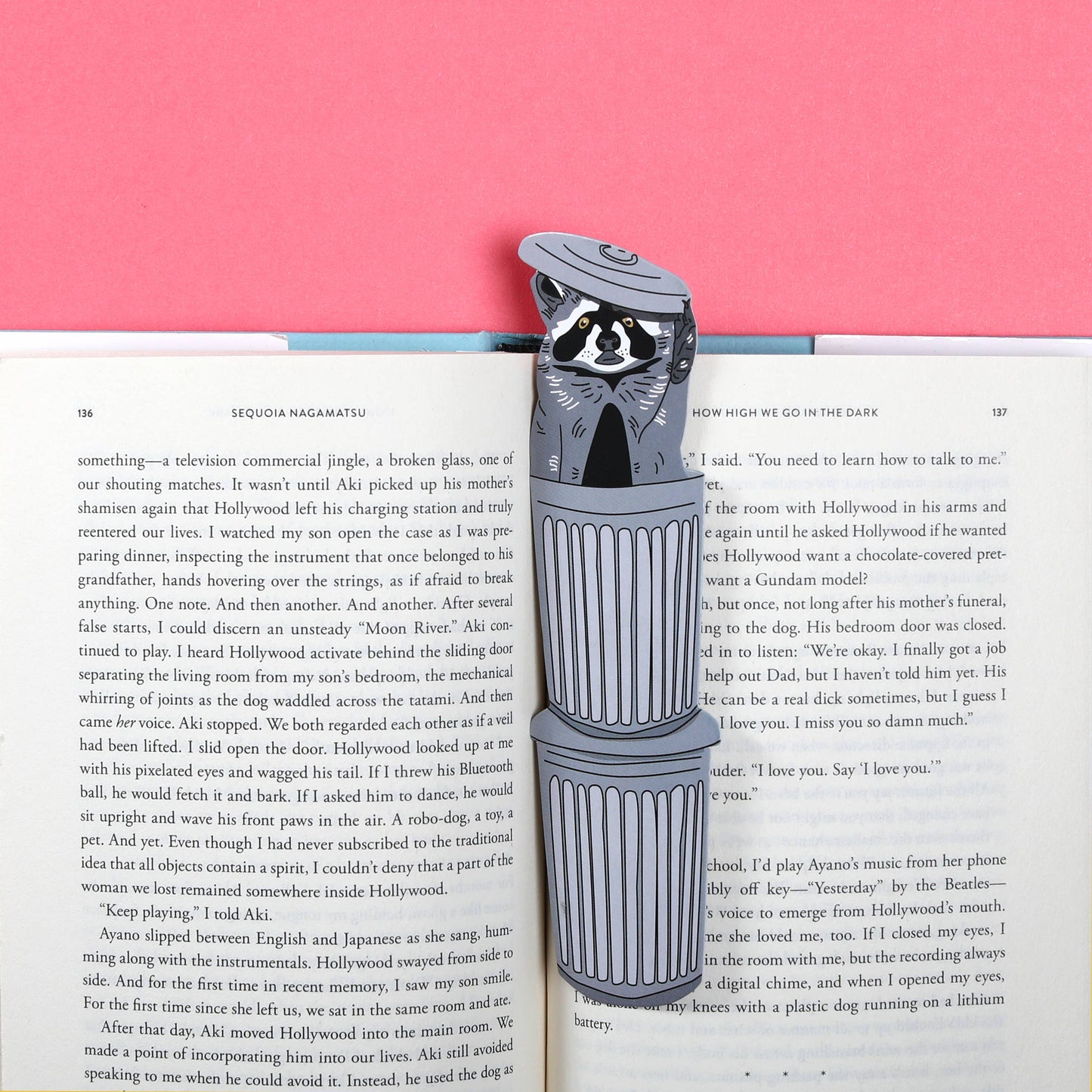 Humdrum Paper - Raccoon Bookmark (it's die cut!)