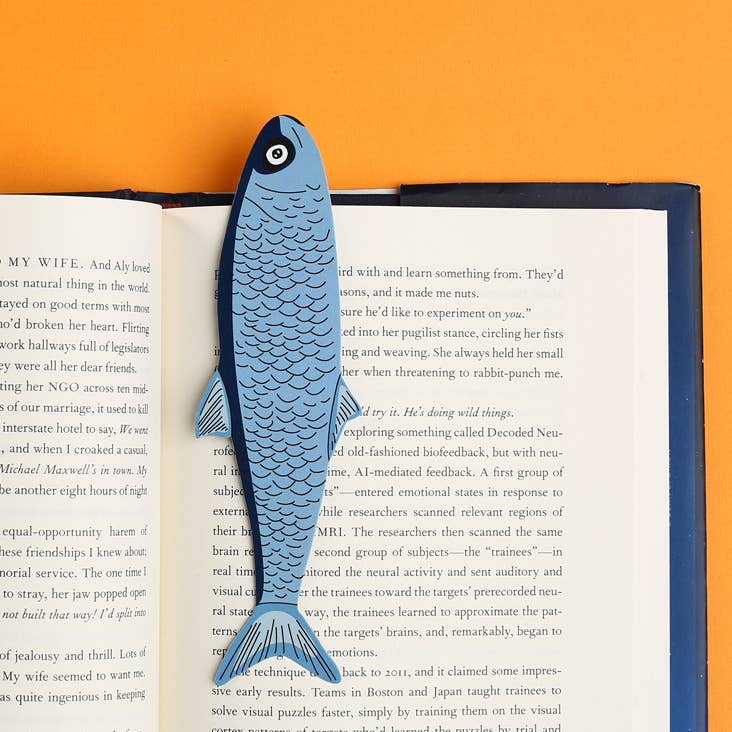 Humdrum Paper - Fish Bookmark (it's die cut!)